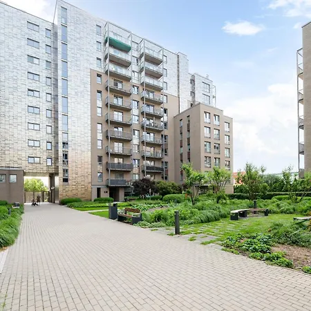 Apartamento Qbik Superior Skyline By Bookinghost Varsóvia