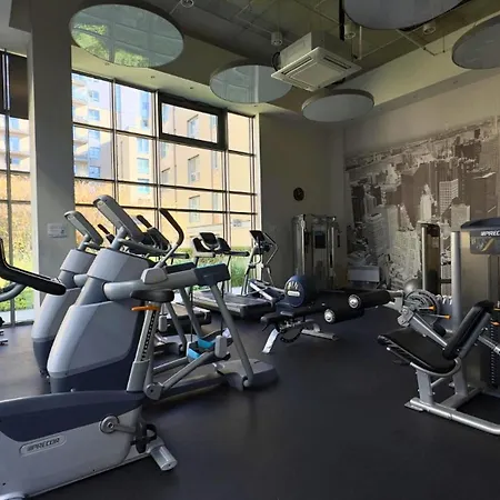 Qbik Superior Skyline By Bookinghost *