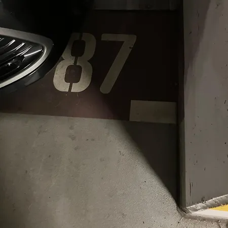 Qbik Superior Skyline By Bookinghost